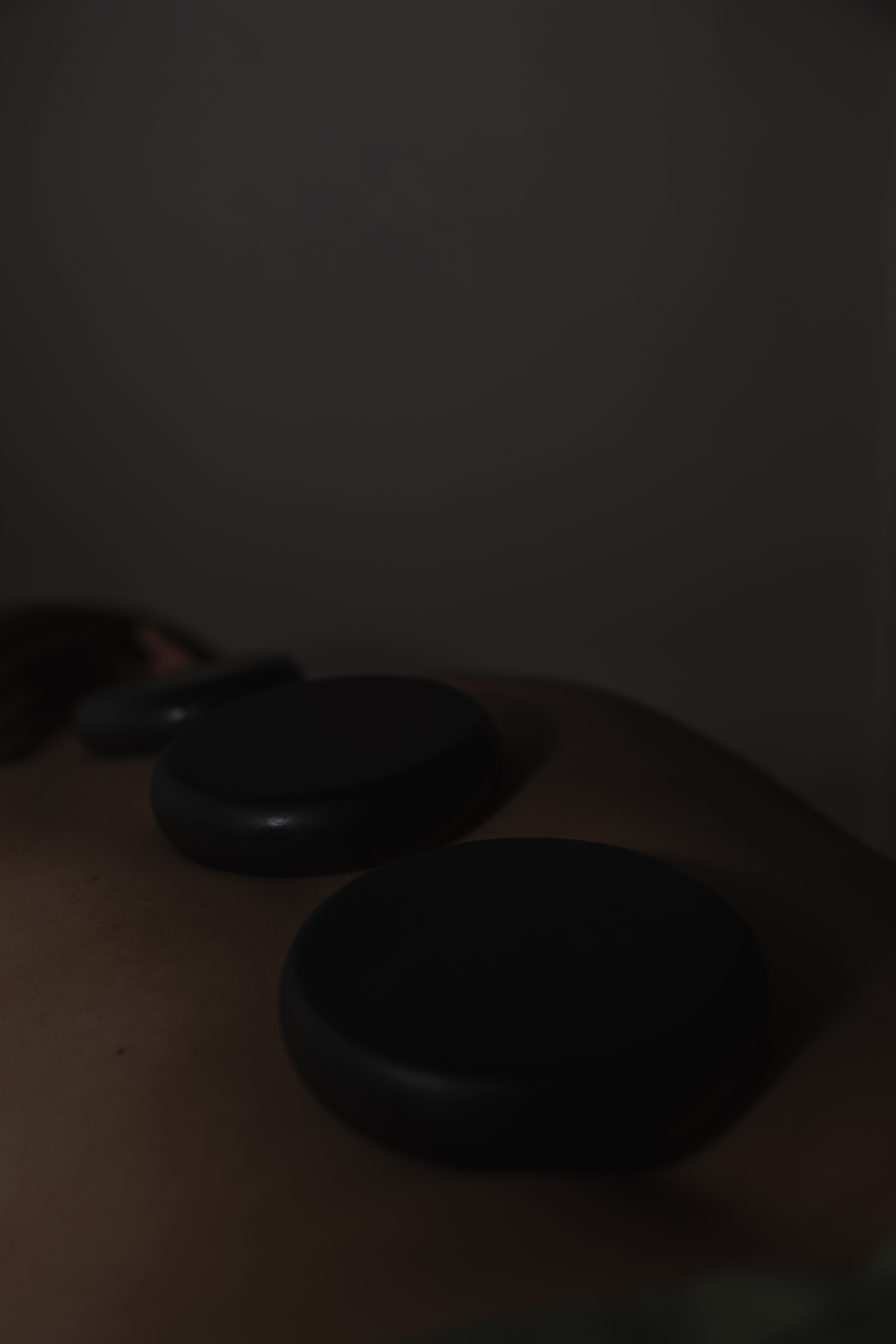 Massage relaxation hot stones 